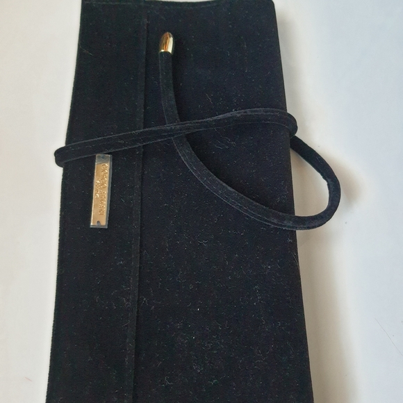 Giorgio Armani Black Velvet organizer - Picture 1 of 5